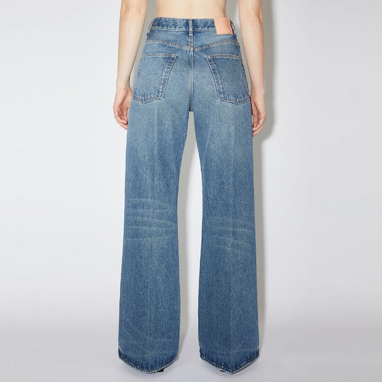 Shop (W) Acne Studios 女士高腰复古宽腿牛仔裤 蓝色 A00379-AUZ