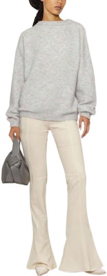 (W) 아크네 스튜디오 FW22 그레이 솔리드 컬러 크루넥 풀오버 스웨터. A60384-CXM Lookbook (W) 아크네 스튜디오 FW22 그레이 솔리드 컬러 크루넥 풀오버 스웨터. A60384-CXM