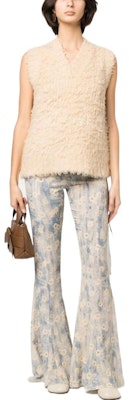 (W) アクネ ストゥディオズ FW22 ソリッド Vネック ノースリーブ ベスト キャメルブラウン A60430-ALJ Lookbook (W) アクネ ストゥディオズ FW22 ソリッド Vネック ノースリーブ ベスト キャメルブラウン A60430-ALJ