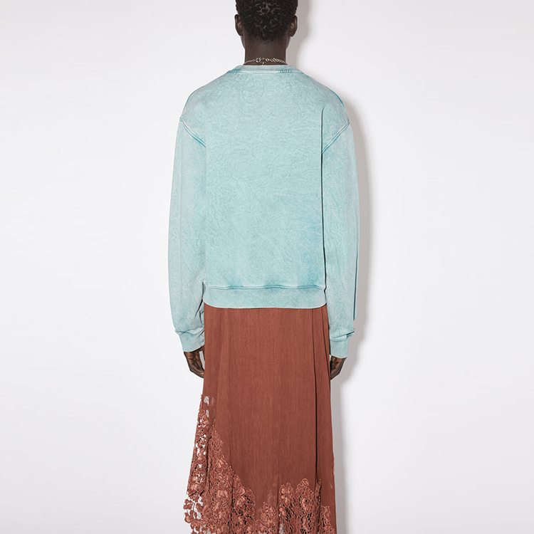 (Women) Acne Studios FW23 Fuzzy Logo Crewneck Sweatshirt Light Blue AI0141-AQO 圖 4