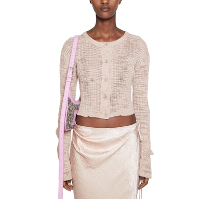 (W) Acne Studios FW24 Cárdigan Crop Top Rosa Transparente de Punto Canalé. A60515-416 Lookbook (W) Acne Studios FW24 Cárdigan Crop Top Rosa Transparente de Punto Canalé. A60515-416