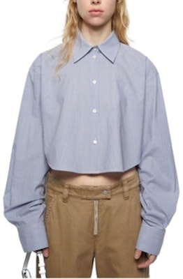 (W) Acne Studios FW24 Kemeja Lengan Panjang Crop Ringan Stripes Biru Muda AC0689-DOP Lookbook (W) Acne Studios FW24 Kemeja Lengan Panjang Crop Ringan Stripes Biru Muda AC0689-DOP