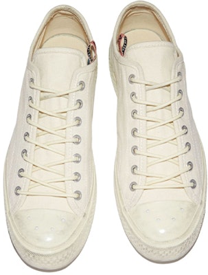 (W) Acne Studios Sepatu Sneaker Rendah 'Beige Distressed' AD0347-CGG Lookbook (W) Acne Studios Sepatu Sneaker Rendah 'Beige Distressed' AD0347-CGG