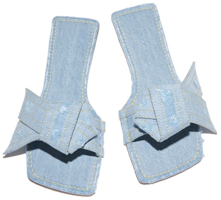 (W) Acne Studios Sandal Jepit Silang 'Biru Muda' AD0602-228 Lookbook (W) Acne Studios Sandal Jepit Silang 'Biru Muda' AD0602-228