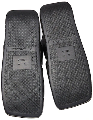 (W) Acne Studios Scarpe Slides ''Nero Comfort'' AD0408-AX0 Purchase (W) Acne Studios Scarpe Slides ''Nero Comfort'' AD0408-AX0