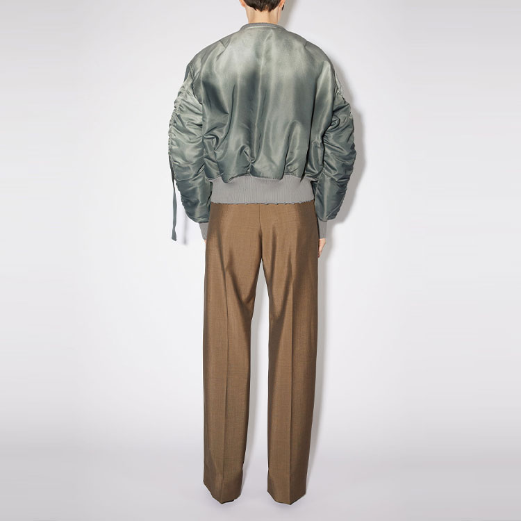 Shop (W) アクネ ストゥディオズ SS22 グリーンボンバージャケット ジッパー シンプルデザイン A90443-AAY