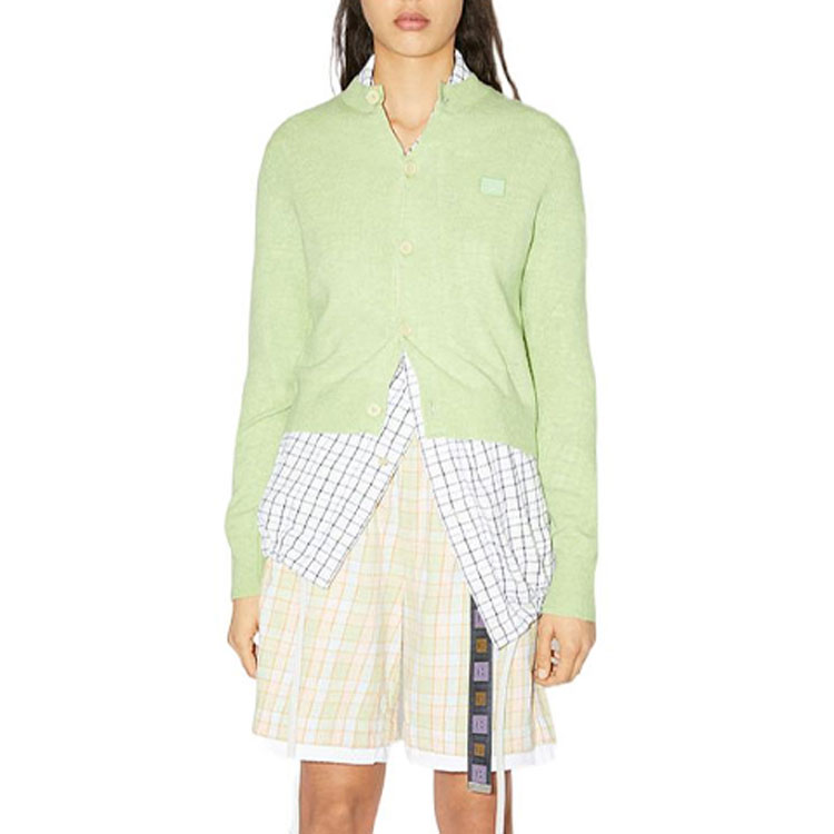 Lookbook (W) Acne Studios SS22 Cardigan Hijau Wool dengan Logo Patch Muka. A60280-CPN