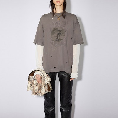 (Women) Acne Studios SS22 Distressed Layered Long Sleeve T-Shirt Purple. AL0260-CUE Lookbook (Women) Acne Studios SS22 Distressed Layered Long Sleeve T-Shirt Purple. AL0260-CUE