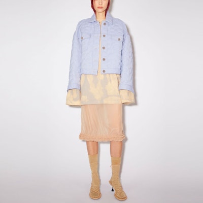 (W) Chaqueta Morada con Solapa Acne Studios SS22. A90431-ADI032 Lookbook (W) Chaqueta Morada con Solapa Acne Studios SS22. A90431-ADI032