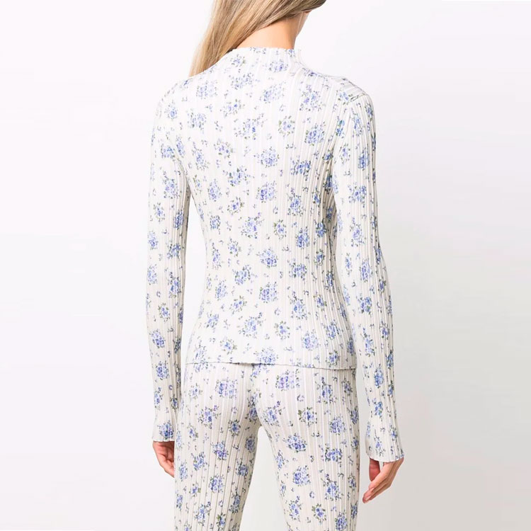 Shop (W) Acne Studios 白色花卉印花半高领针织毛衣. A60302-AEM