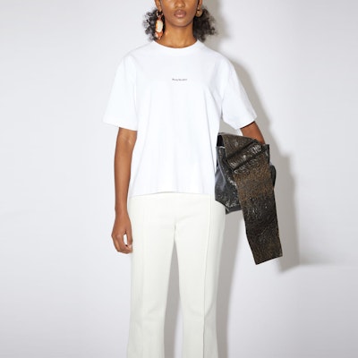 (W) Acne Studios 白色logo圖案短袖T恤。 AL0149-183 Lookbook (W) Acne Studios 白色logo圖案短袖T恤。 AL0149-183