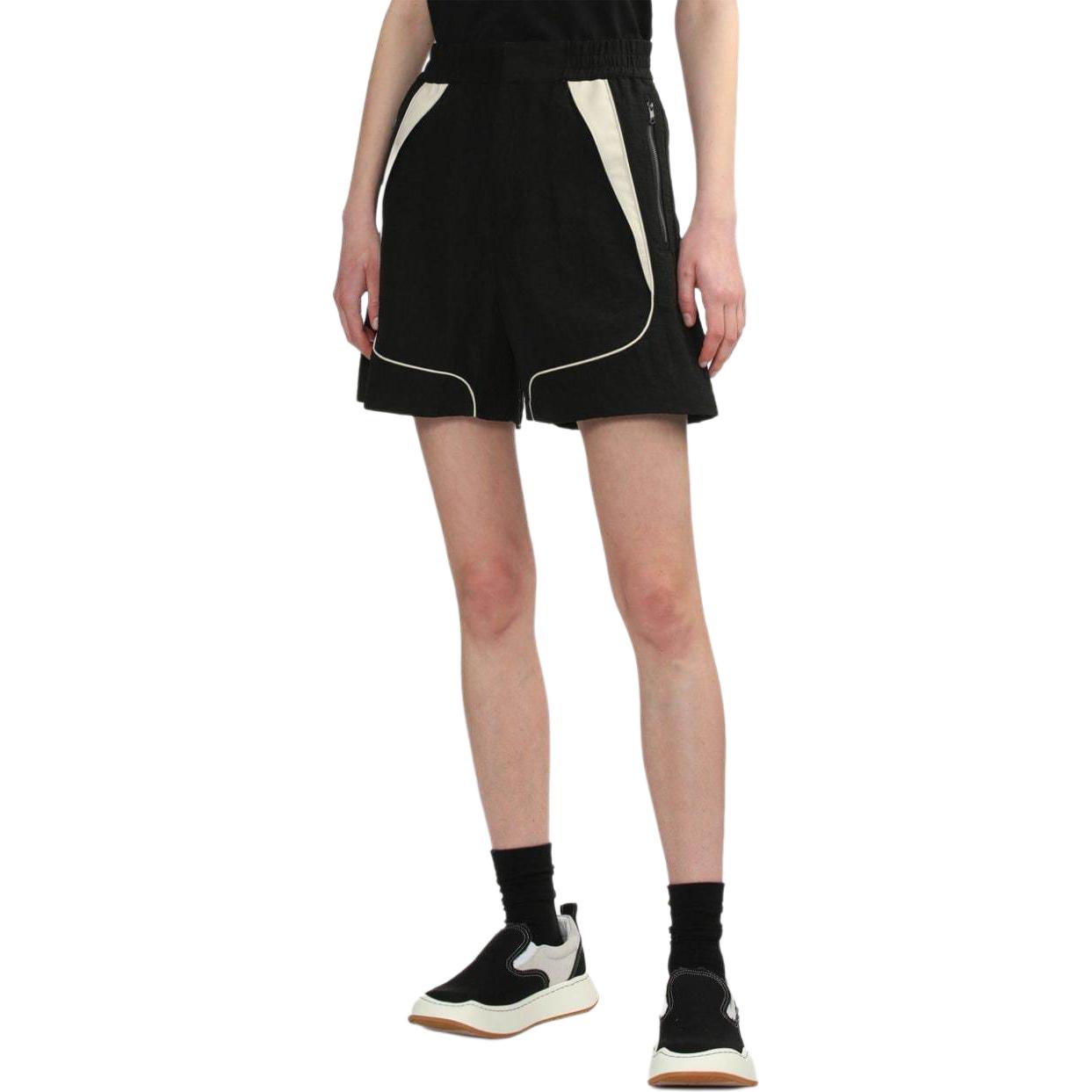 Details for (W) ADER ERROR Seluar Pendek Kasual Wanita Hitam dengan Panel Kontras Hem Detail BN01SSBT0204BK