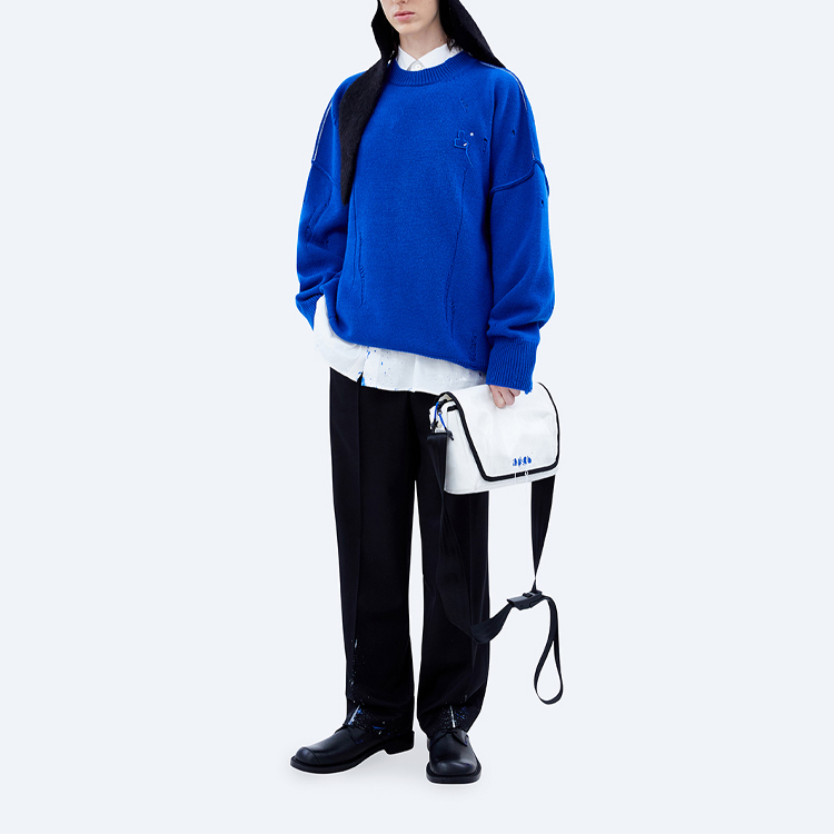 Shop (W) ADER ERROR Baju Sejuk Wool Wanita Biru Fit Santai Gaya Distressed. BKAFWLK04BL