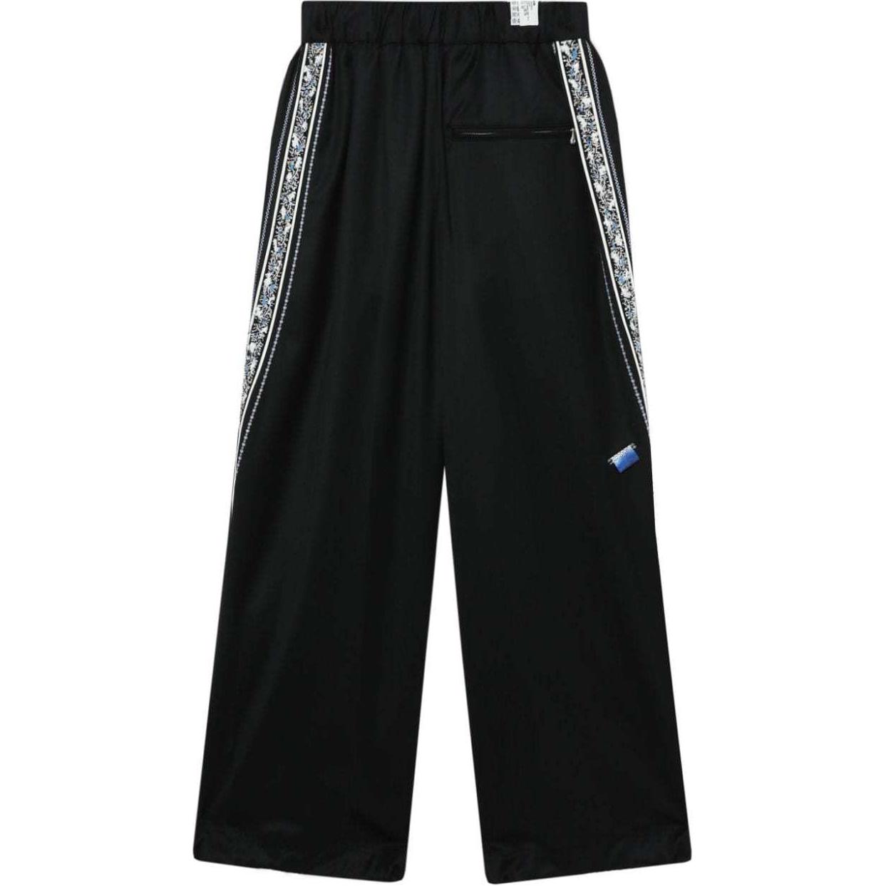 Lookbook (W) ADER ERROR Seluar Hitam Lebar Floral Sulam Gaya Santai. BN01SSBT0105BK