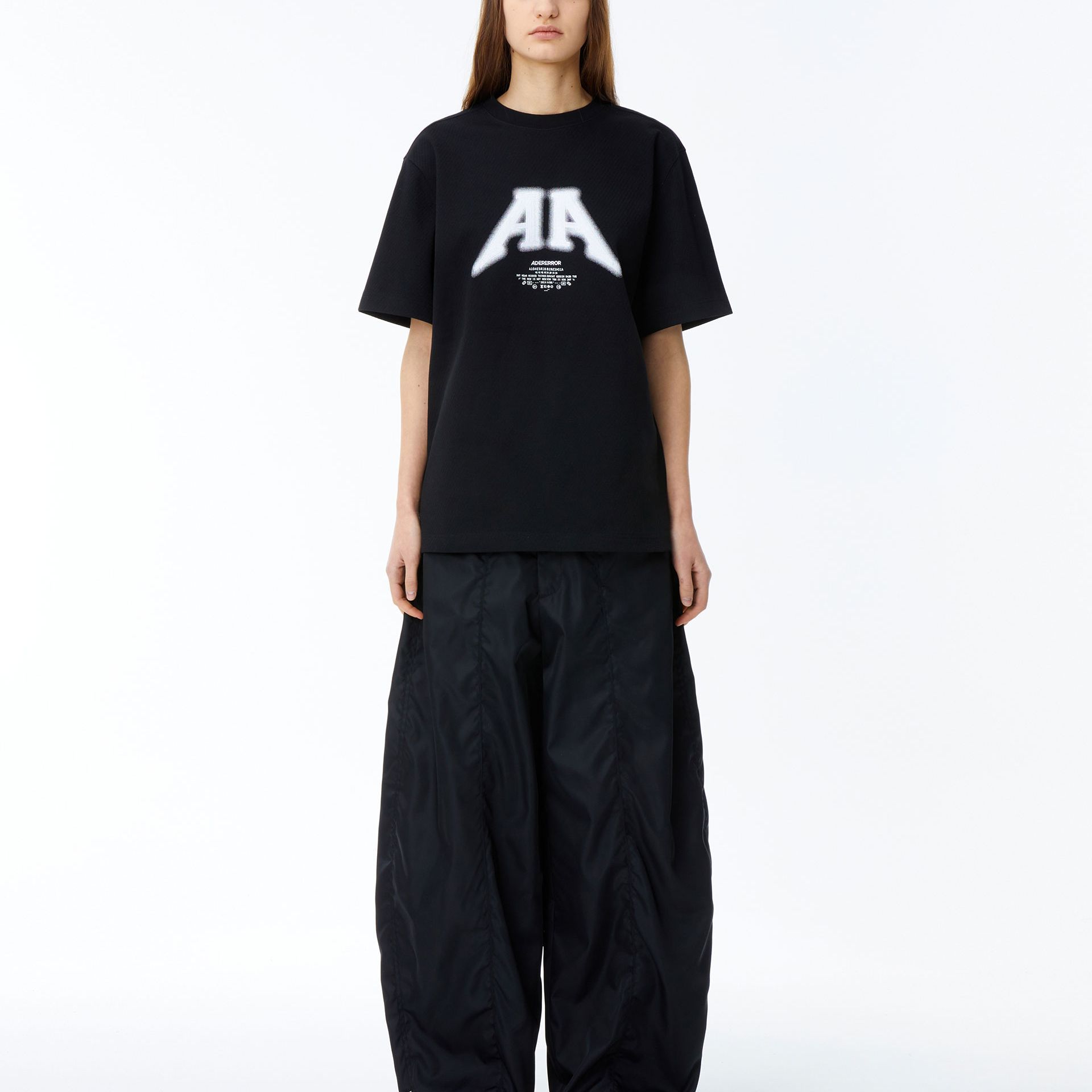 Shop (W) ADER ERROR SS24 Baju-T Hitam Grafik Bersulam dan Cetakan. BN01SSTS0105BK