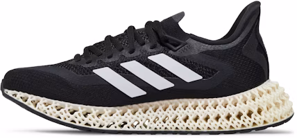 (W) adidas 4DFWD 2 'Hitam Putih' GX9266 Lookbook (W) adidas 4DFWD 2 'Hitam Putih' GX9266