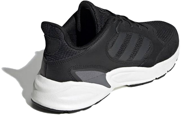 adidas neo 90S VALASION 休閒 低筒 跑步鞋 女款 黑白拼接 Lookbook adidas neo 90S VALASION 休閒 低筒 跑步鞋 女款 黑白拼接