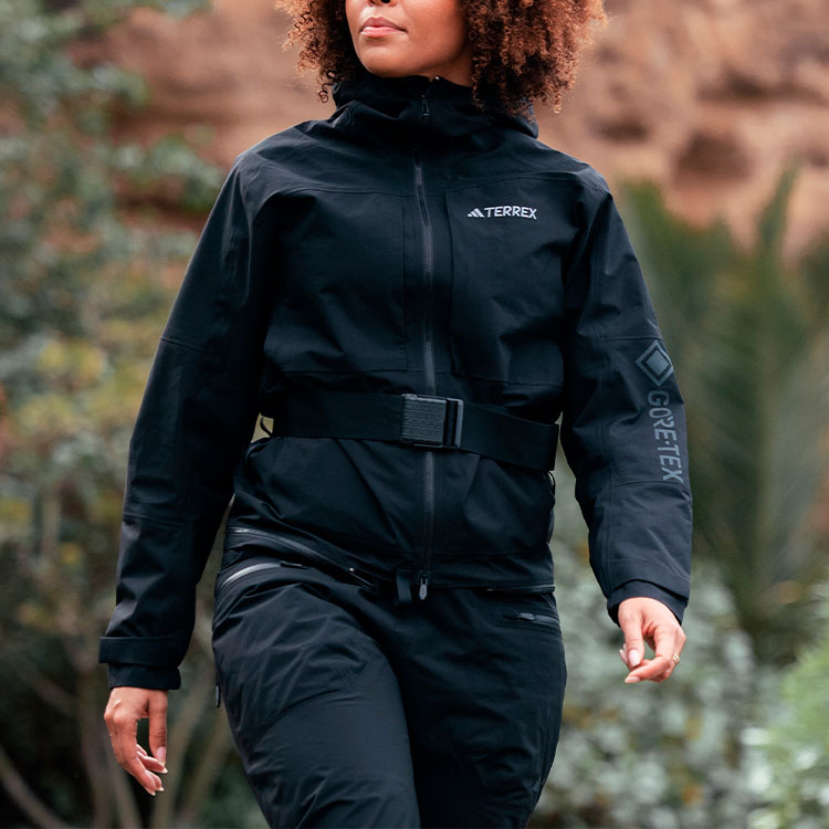 (Women) adidas  Black Letter Print Solid Color Hooded Jacket & Pants Set. HS0317 圖 8