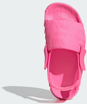 (W) adidas Adilette 22 XLG 'Lucid Pink' Wanita ID5723 Lookbook (W) adidas Adilette 22 XLG 'Lucid Pink' Wanita ID5723