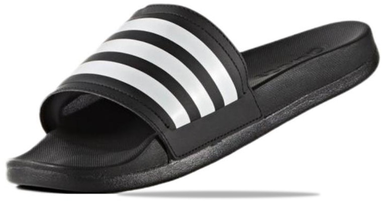 (W) adidas Adilette 'Hitam Putih' BA9300 Lookbook (W) adidas Adilette 'Hitam Putih' BA9300