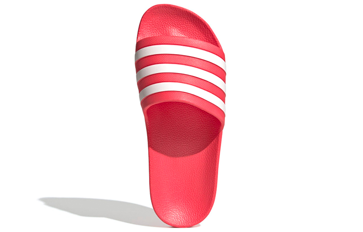 Shop (W) adidas Adilette Aqua Claquettes Roses EG1743