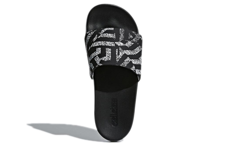 Purchase (W) adidas Adilette CloudFoam Plus Tongs Graphiques ''Core Black''. CG2820