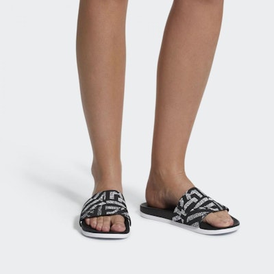 adidas Adilette Cloudfoam Plus Graphic 輕便舒適 戶外運動拖鞋 女款 黑白 Sizing adidas Adilette Cloudfoam Plus Graphic 輕便舒適 戶外運動拖鞋 女款 黑白