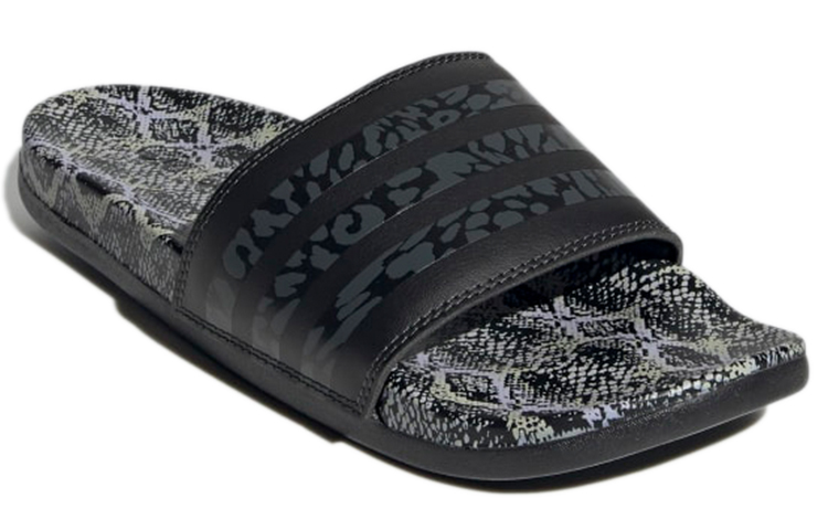 Lookbook (W) adidas Adilette Comfort 'Hitam' GW1052