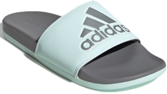 (W) 阿迪达斯Adilette舒适简约灰绿色拖鞋'灰绿' F34737 Lookbook (W) 阿迪达斯Adilette舒适简约灰绿色拖鞋'灰绿' F34737