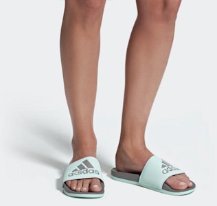 (W) 阿迪达斯Adilette舒适简约灰绿色拖鞋'灰绿' F34737 Sizing (W) 阿迪达斯Adilette舒适简约灰绿色拖鞋'灰绿' F34737