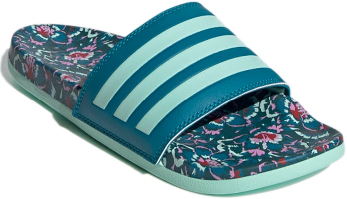 (W) Sandal adidas Adilette Comfort 'Biru' FZ4877 Lookbook (W) Sandal adidas Adilette Comfort 'Biru' FZ4877