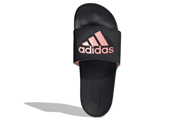 Shop adidas Adilette舒適滑鞋 女版 黑粉色 拖鞋