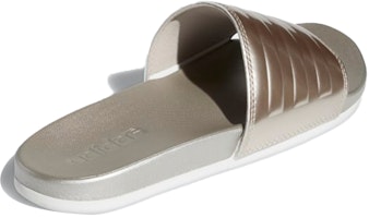 (W) adidas Adilette Comfort Slide 'Champagne Metallic' Sandal Kenyamanan FY7898 Shop (W) adidas Adilette Comfort Slide 'Champagne Metallic' Sandal Kenyamanan FY7898