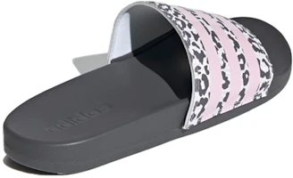 Shop (女款)adidas Adilette Comfort 輕便拖鞋「清粉豹紋」H01038