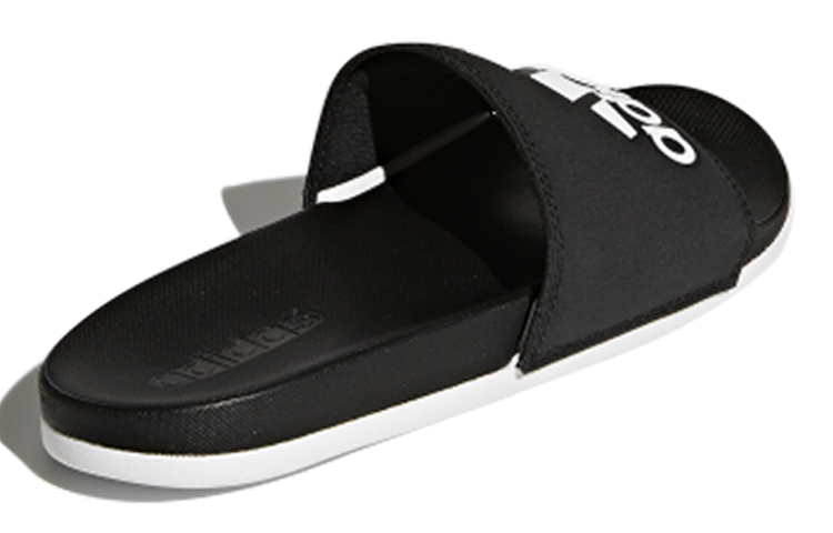 Lookbook (W) adidas Adilette Comfort Ciabatte Nero/Bianco CG3427