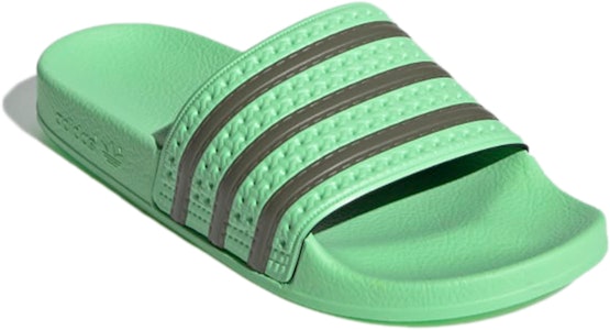 (W) adidas Adilette Slide 'Glory Mint' Sandalias GW0138 Lookbook (W) adidas Adilette Slide 'Glory Mint' Sandalias GW0138