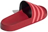 Shop adidas originals Adilette 舒適耐磨拖鞋 女款 紅色