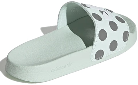 (W) adidas Adilette Slides 'Dash Green Polka' Lelaki & Wanita FU9150 Lookbook (W) adidas Adilette Slides 'Dash Green Polka' Lelaki & Wanita FU9150