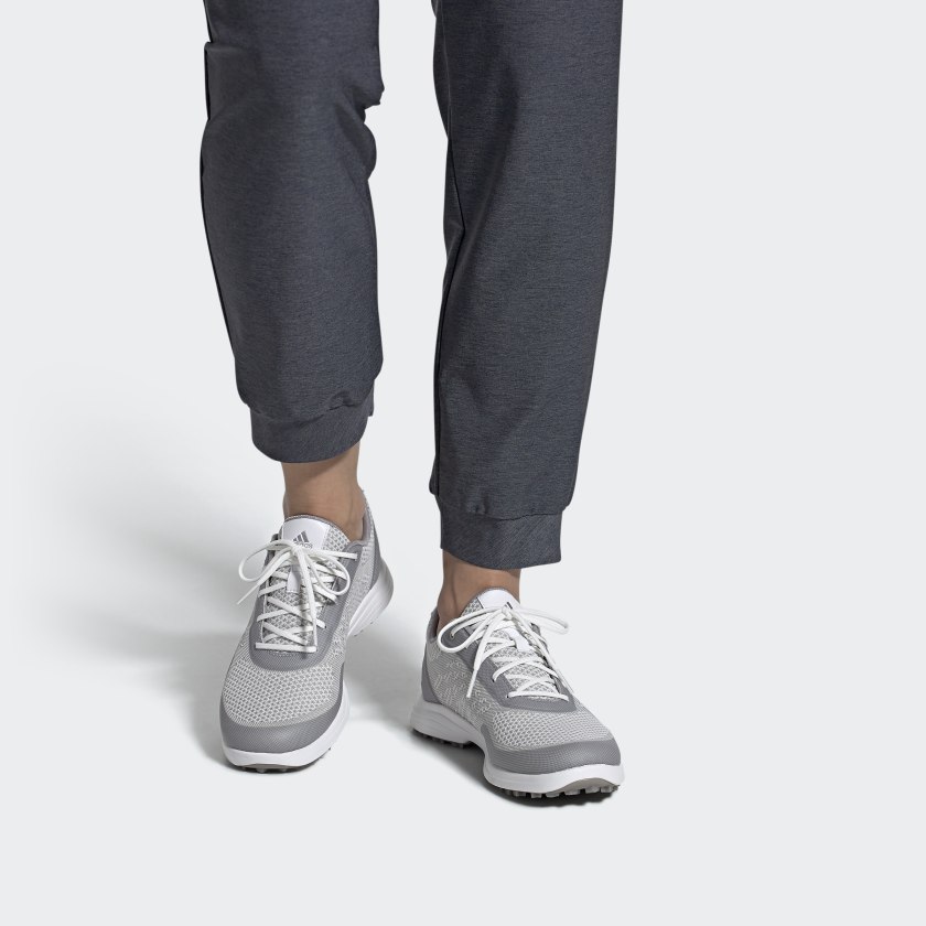 Sizing (W) 아디퓨어 스포츠 3 골프 '그레이 메탈릭' FX4063