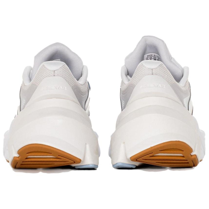 Lookbook （女款）adidas Adistar 2.0 '白色銀金屬色' ID1728