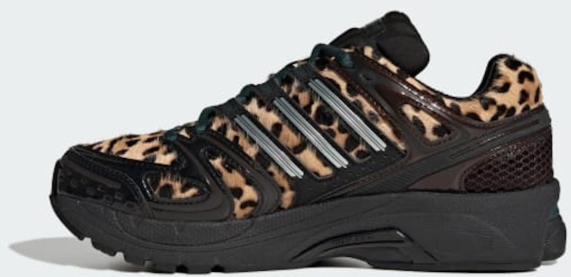 (W) Adidas Adistar Control 5 Sepatu Lari Aurora Ivy/Hitam/Perak Metalik KI4204 Details for (W) Adidas Adistar Control 5 Sepatu Lari Aurora Ivy/Hitam/Perak Metalik KI4204