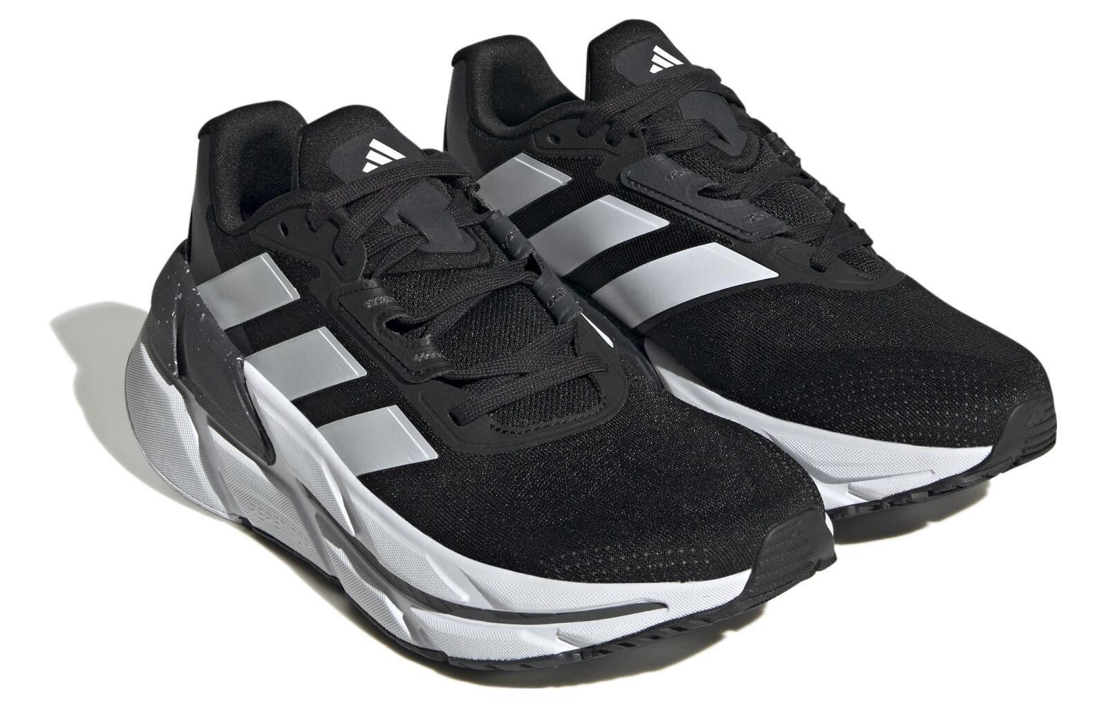 Lookbook (W) 阿迪达斯 Adistar CS 2.0 黑白配色 HP9641