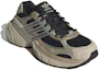 Shop (W) adidas Adistar XLG ''Cyber Metallic Schwarz'' IF6936