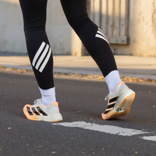 Shop (W) adidas Adizero Adios Pro 4 Naranja Ácido/Negro/Core Blanco KI4781