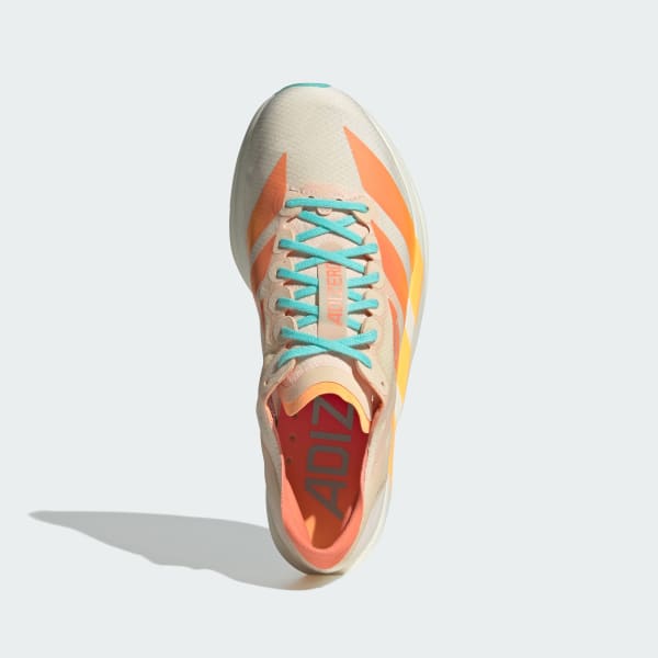 Lookbook (W) Adidas Adizero Takumi Sen 11 跑鞋 沙晶色/亮橙色/亮水藍色 JQ2820