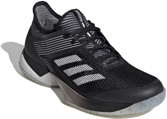 (W) adidas Adizero Ubersonic 3.0 Kasut Tanah Liat - Hitam FV4053 Lookbook (W) adidas Adizero Ubersonic 3.0 Kasut Tanah Liat - Hitam FV4053