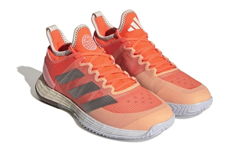 Lookbook （女款）愛迪達 Adizero Ubersonic 4 '太陽橙陶褐' HQ8392