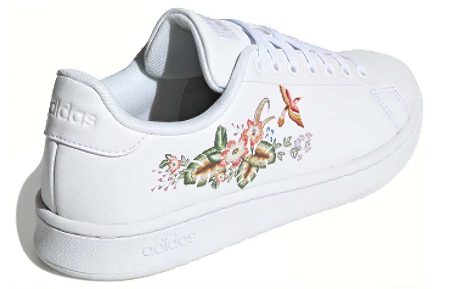 Lookbook (W) adidas Advantage 'Putih Rio' EF0135