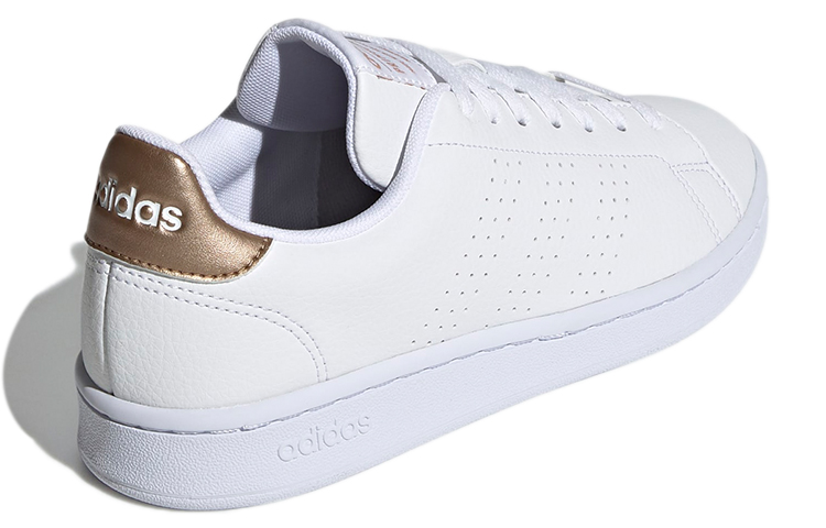 Shop (W) アディダス アドバンテージ 白/カッパーメタリック GW4845