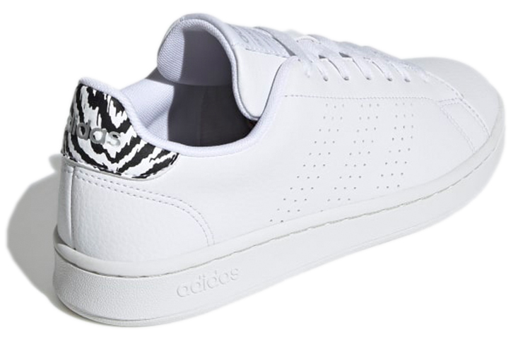 Shop (W) adidas Advantage 'Estampado de Cebra en el Talón' GZ0152